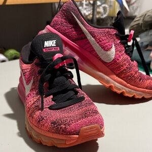 Nike Flyknit Max Pink and Black Shoes